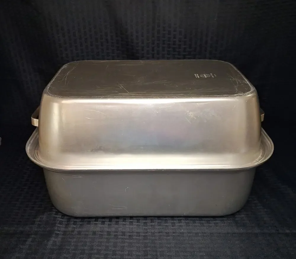 Vintage Wear Ever Aluminum Roaster Pan 825 And Vented Cover 818 Set